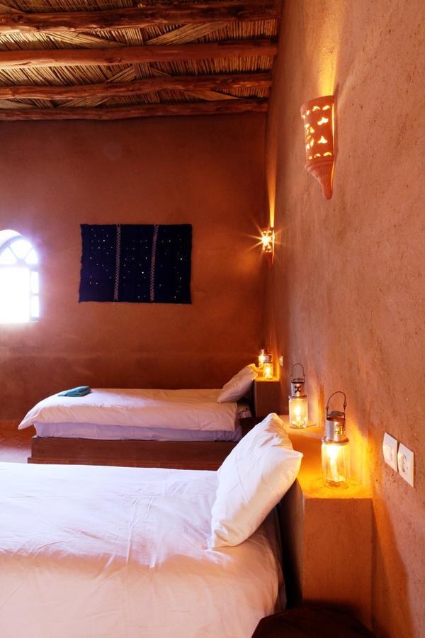 Riad Nomad Foum Mharech الغرفة الصورة